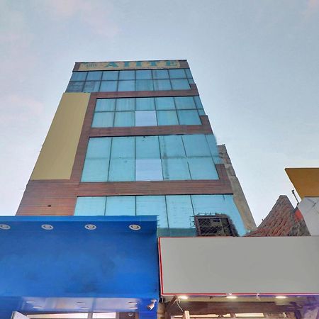 Super Capital O Moody Inn Delhi  Esterno foto